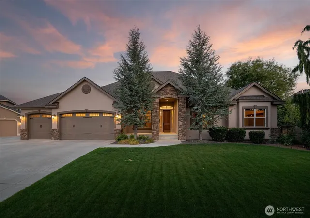 Photo 1 of Mansion for sale at 457 Royal Ann Ct, Richland, WA 99352 | MLS# NWM2591655 | Listing updated on 2026-10-13