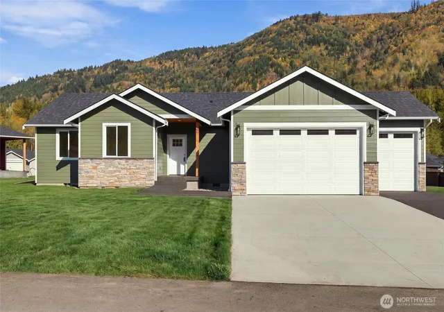 Photo 1 of Single family home for sale at 8262 Gold Run Dr, Maple Falls, WA 98266 | MLS# NWM2591669 | Listing updated on 2026-10-10