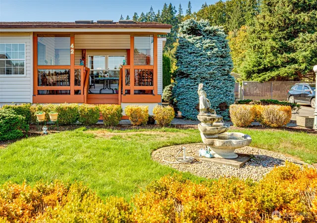 Photo 3 of Manufactured home for sale at 369 Gun Clb Rd #42, Woodland, WA 98674 | MLS# NWM2591684 | Listing updated on 2026-10-10