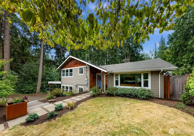Single family home for sale at 19115 104th Avenue NE, Bothell, WA 98011 | MLS# NWM2591692