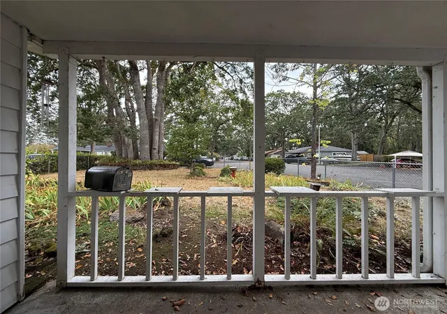 Photo 3 of Single family home for sale at 5516 Seeley Lake Dr SW, Lakewood, WA 98499 | MLS# NWM2591710 | Listing updated on 2026-10-09
