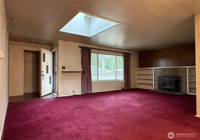 Photo 4 of Single family home for sale at 5516 Seeley Lake Dr SW, Lakewood, WA 98499 | MLS# NWM2591710 | Listing updated on 2026-10-09