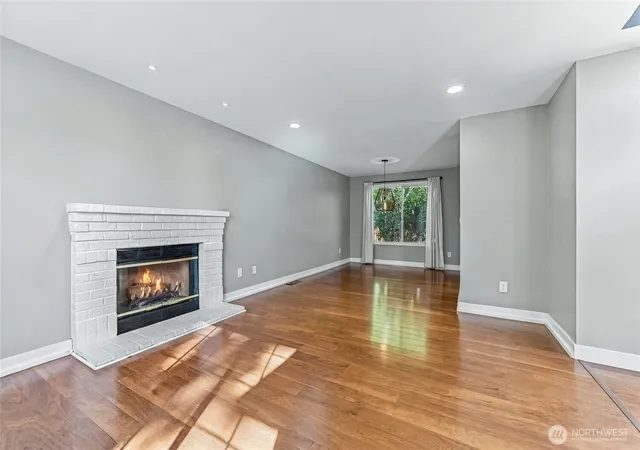 Photo 4 of Single family home for sale at 22908 SE 280th Place, Maple Valley, WA 98038 | MLS# NWM2591721 | Listing updated on 2026-10-09