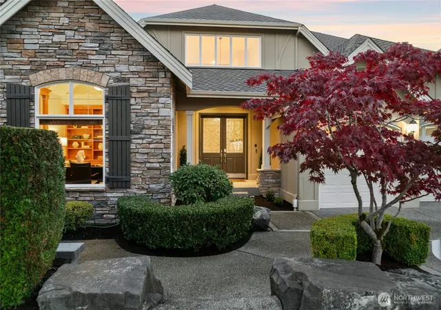 Single family home for sale at 1685 30th Avenue NE, Issaquah, WA 98029 | MLS# NWM2591740