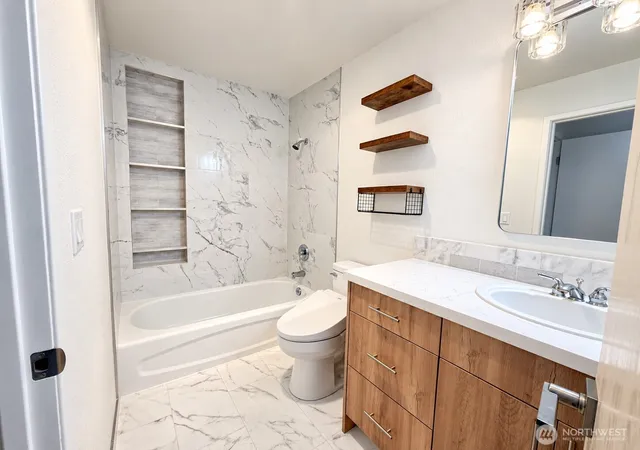 Photo 4 of Condo for sale at 17431 Ambaum Blvd S #A6, Seattle, WA 98148 | MLS# NWM2591755 | Listing updated on 2026-10-20