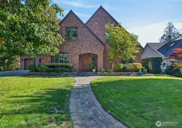 Single family home for sale at 4628 Beaver Pond Dr N, Mount Vernon, WA 98274 | MLS# NWM2591763