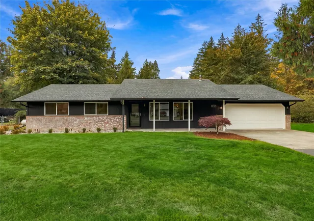 Photo 1 of Single family home for sale at 8729 Silver Fox Ct Sw, Olympia, WA 98512 | MLS# NWM2591785 | Listing updated on 2026-10-23