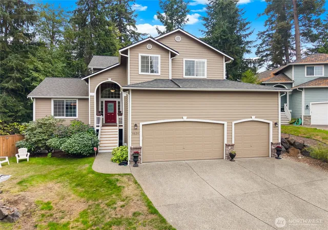 Photo 1 of Single family home for sale at 4824 118th Place Se, Everett, WA 98208 | MLS# NWM2591800 | Listing updated on 2026-10-10