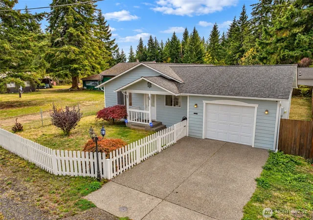 Single family home for sale at 127 E Wilson St, Shelton, WA 98584 | MLS# NWM2591805