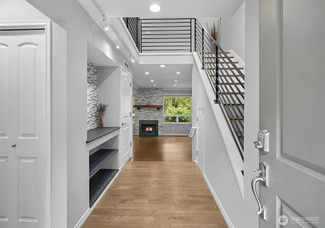 Photo 1 of Townhouse for sale at 2958 Kennewick Pl Ne, Renton, WA 98056 | MLS# NWM2591812 | Listing updated on 2026-10-09