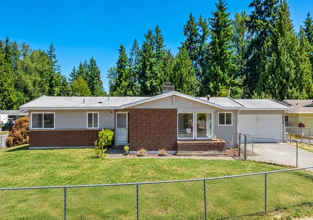 Single family home for sale at 17114 130th Avenue SE, Renton, WA 98058 | MLS# NWM2591826