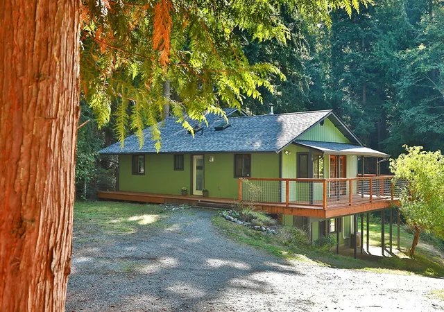 Photo 1 of Single family home for sale at 2959 Foxfire Ln, Langley, WA 98260 | MLS# NWM2591833 | Listing updated on 2026-10-09