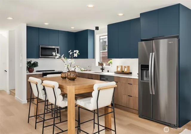 Photo 1 of Townhouse for sale at 920 16th Avenue #B, Seattle, WA 98122 | MLS# NWM2591847 | Listing updated on 2026-10-29
