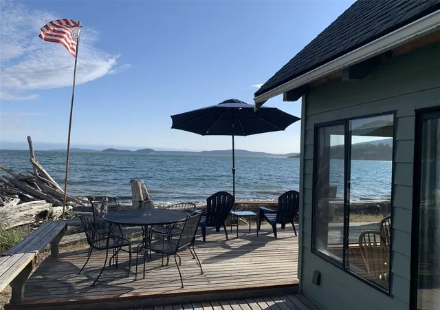 Photo 4 of Single family home for sale at 771 Strawberry Bay Ln, Anacortes, WA 98221 | MLS# NWM2591859 | Listing updated on 2026-10-21