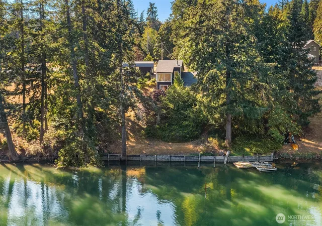 Photo 2 of Single family home for sale at 9023 Michael Ln Nw, Gig Harbor, WA 98332 | MLS# NWM2591872 | Listing updated on 2026-10-08