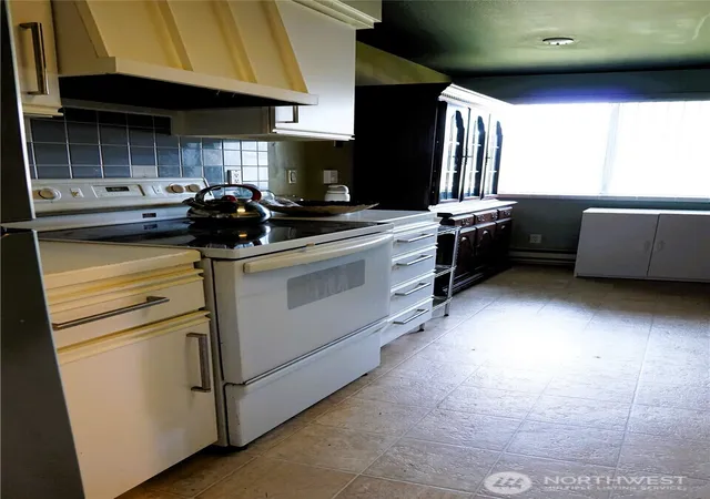 Photo 3 of Condo for sale at 7501 Ruby Dr SW #G203, Lakewood, WA 98498 | MLS# NWM2591874 | Listing updated on 2026-10-15