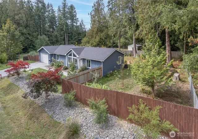 Photo 3 of Sale Pending at 164 Lewis Ave, Port Townsend, WA 98368 | MLS# NWM2591882 | Listing updated on 2026-10-11