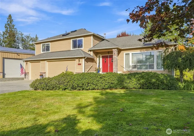 Photo 2 of Single family home for sale at 11731 108th Street NE, Lake Stevens, WA 98258 | MLS# NWM2591889 | Listing updated on 2026-10-09