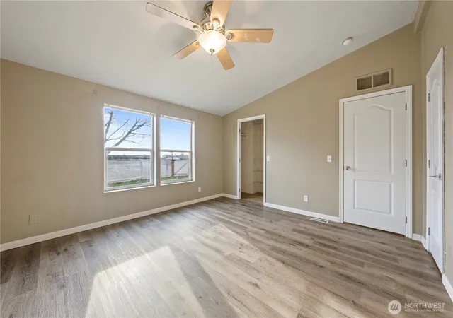 Photo 3 of Manufactured home for sale at 20262 Rd B5 NE, Soap Lake, WA 98851 | MLS# NWM2591907 | Listing updated on 2026-10-09