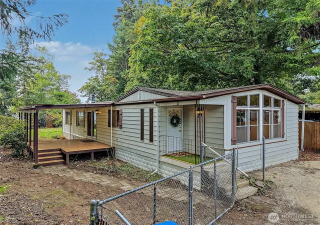 Photo 2 of Manufactured home for sale at 22159 Southeast 275th Ct, Maple Valley, WA 98038 | MLS# NWM2591916 | Listing updated on 2026-10-09