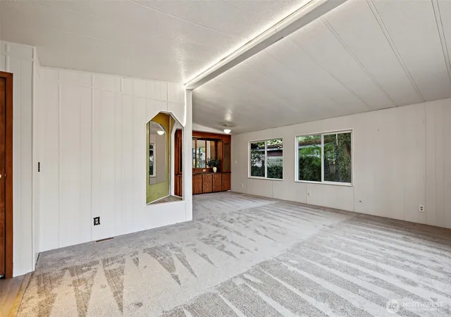 Photo 3 of Manufactured home for sale at 22159 Southeast 275th Ct, Maple Valley, WA 98038 | MLS# NWM2591916 | Listing updated on 2026-10-09