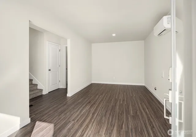 Photo 2 of Single family home for sale at 4273 Aberdeen Way Ne, Renton, WA 98056 | MLS# NWM2591957 | Listing updated on 2026-10-21