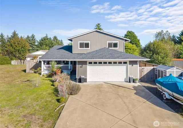 Photo 2 of Single family home for sale at 578 Meadow Ave NE, Ocean Shores, WA 98569 | MLS# NWM2591973 | Listing updated on 2026-10-22