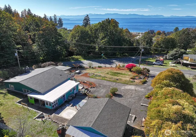 Single family home for sale at 5995 Woodard Ave, Freeland, WA 98249 | MLS# NWM2591978