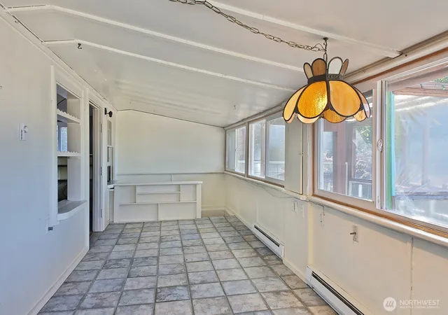 Photo 4 of Single family home for sale at 5995 Woodard Ave, Freeland, WA 98249 | MLS# NWM2591978 | Listing updated on 2026-10-15