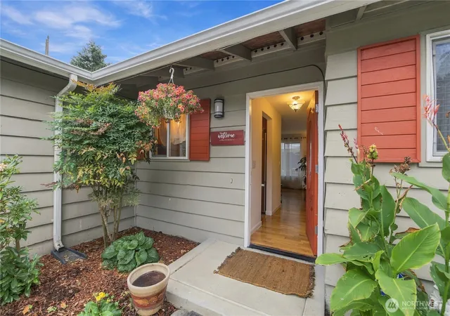 Photo 1 of Single family home for sale at 15403 Corliss Pl N, Shoreline, WA 98133 | MLS# NWM2591981 | Listing updated on 2026-10-09