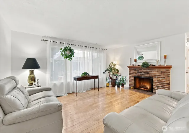Photo 2 of Single family home for sale at 15403 Corliss Pl N, Shoreline, WA 98133 | MLS# NWM2591981 | Listing updated on 2026-10-09