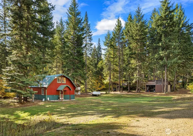 Photo 4 of Single family home for sale at 1270 S Cle Elum Ridge Rd, Cle Elum, WA 98922 | MLS# NWM2591985 | Listing updated on 2026-10-09