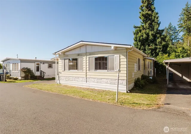 Photo 3 of Manufactured home for sale at 1700 E Shelton Springs Rd #9, Shelton, WA 98584 | MLS# NWM2591986 | Listing updated on 2026-10-16