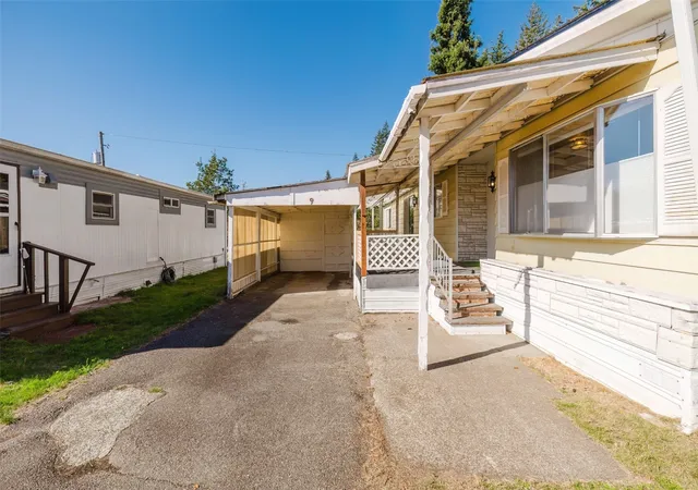 Photo 4 of Manufactured home for sale at 1700 E Shelton Springs Rd #9, Shelton, WA 98584 | MLS# NWM2591986 | Listing updated on 2026-10-16