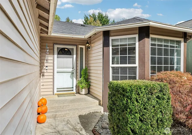 Photo 2 of Single family home for sale at 21509 102nd Street Ct E, Bonney Lake, WA 98391 | MLS# NWM2591992 | Listing updated on 2026-10-10