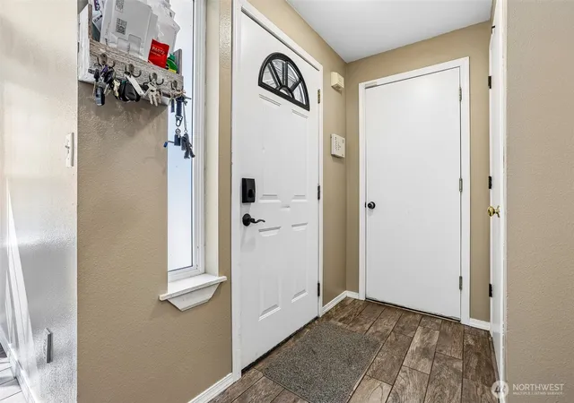 Photo 3 of Single family home for sale at 21509 102nd Street Ct E, Bonney Lake, WA 98391 | MLS# NWM2591992 | Listing updated on 2026-10-10