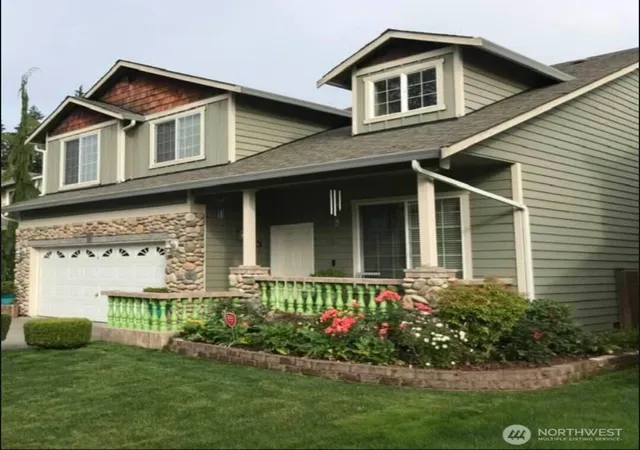Single family home for sale at 10209 28th Drive SE, Everett, WA 98208 | MLS# NWM2592005