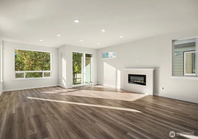 Photo 3 of Single family home for sale at 4027 Aberdeen Way Ne, Renton, WA 98056 | MLS# NWM2592006 | Listing updated on 2026-10-21
