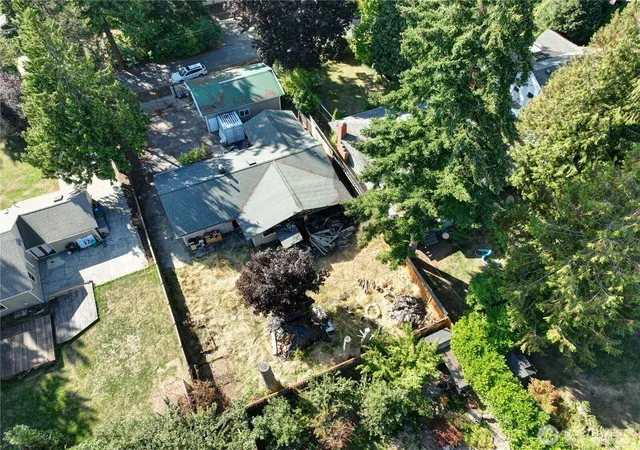 Photo 2 of Land for sale at 11024 Bartlett Ave Ne, Seattle, WA 98125 | MLS# NWM2592021 | Listing updated on 2026-10-09