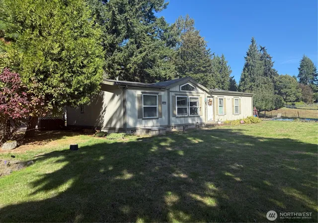 Photo 4 of House for sale at 25724 86th Avenue E, Graham, WA 98338 | MLS# NWM2592028 | Listing updated on 2026-10-15