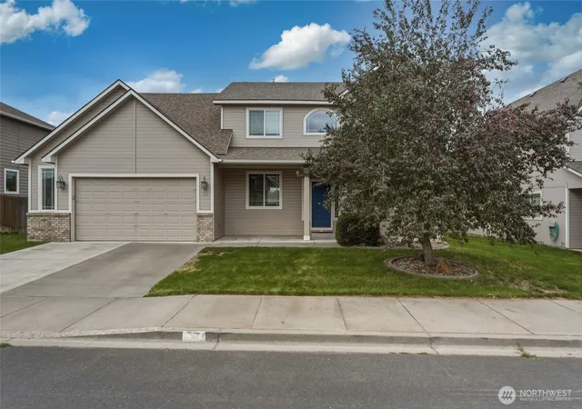 Single family home for sale at 59 Chapelwood Ave, Walla Walla, WA 99362 | MLS# NWM2592030