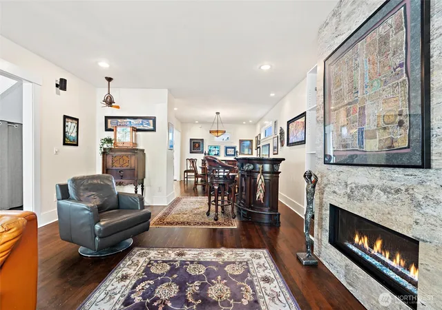 Photo 4 of Single family home for sale at 1405 N 41st Street, Seattle, WA 98103 | MLS# NWM2592045 | Listing updated on 2026-10-15