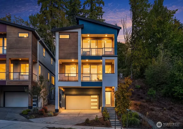 Photo 1 of Single family home for sale at 4004 Aberdeen Way Ne, Renton, WA 98056 | MLS# NWM2592053 | Listing updated on 2026-10-21