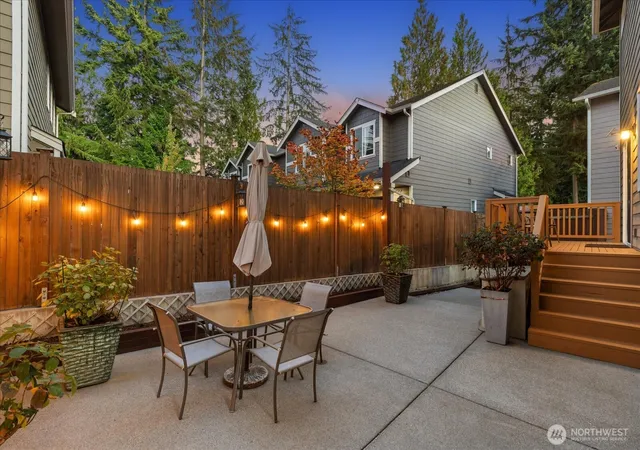 Photo 2 of Condo for sale at 12505 28th Avenue W, Everett, WA 98204 | MLS# NWM2592055 | Listing updated on 2026-10-13