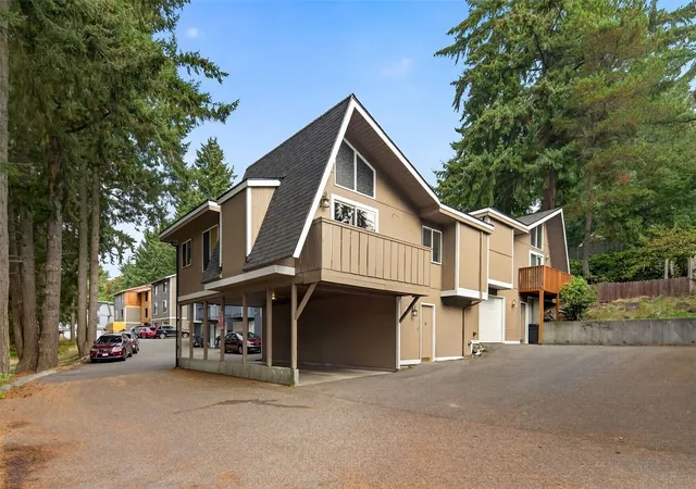 Condo for sale at 4345 67th Avenue W, University Place, WA 98466 | MLS# NWM2592068