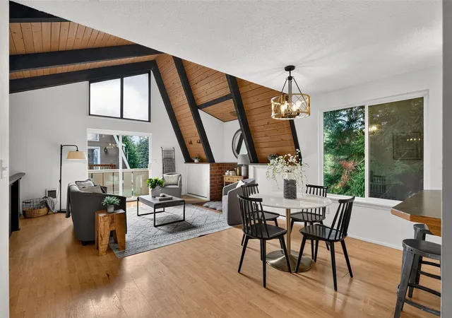 Photo 3 of Condo for sale at 4345 67th Avenue W, University Place, WA 98466 | MLS# NWM2592068 | Listing updated on 2026-10-17