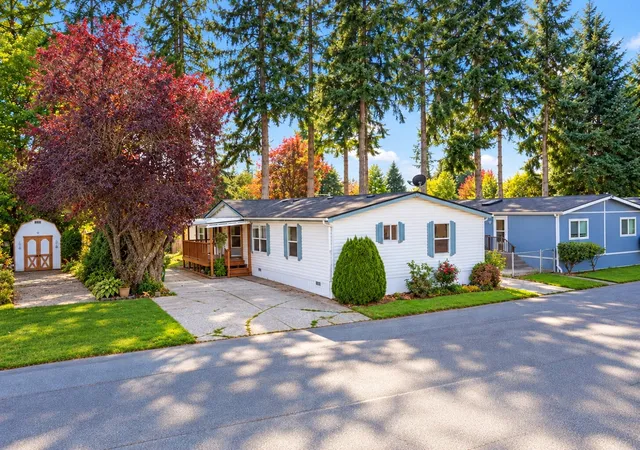 Photo 1 of Manufactured home for sale at 31600 126th Avenue Se #5, Auburn, WA 98092 | MLS# NWM2592069 | Listing updated on 2026-10-22