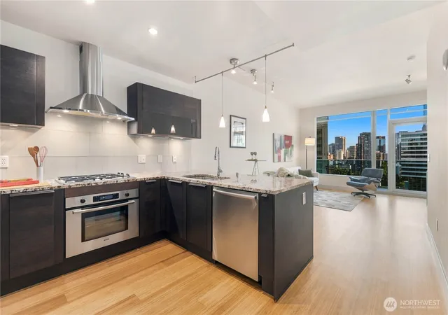 Photo 3 of Condo for sale at 737 Olive Way #2607, Seattle, WA 98101 | MLS# NWM2592071 | Listing updated on 2026-10-09