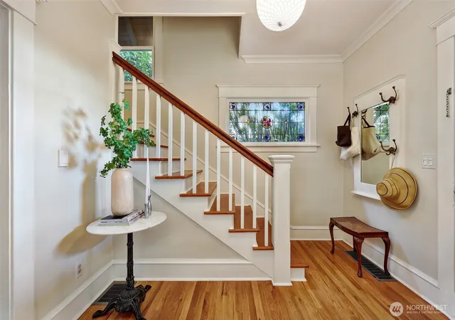 Photo 2 of Sale Pending at 5507 12th Avenue Ne, Seattle, WA 98105 | MLS# NWM2592072 | Listing updated on 2026-10-10