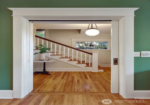 Photo 3 of Sale Pending at 5507 12th Avenue Ne, Seattle, WA 98105 | MLS# NWM2592072 | Listing updated on 2026-10-10